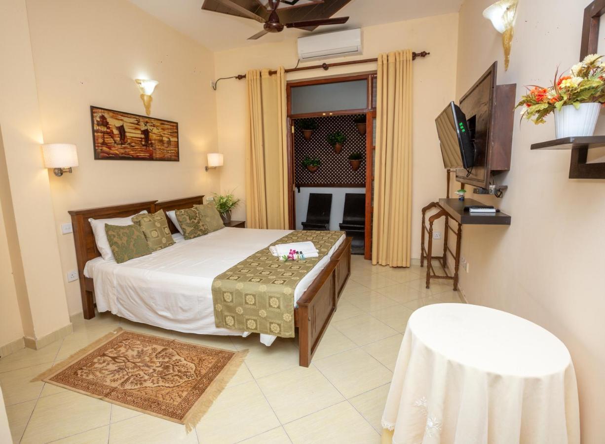 Fort Thari Inn Галле Экстерьер фото